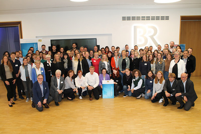 Treffen der bayerischen Regionalmanagements 80 bayerische Regionalmanagerinnen und Regionalmanager trafen sich in Bad Windsheim